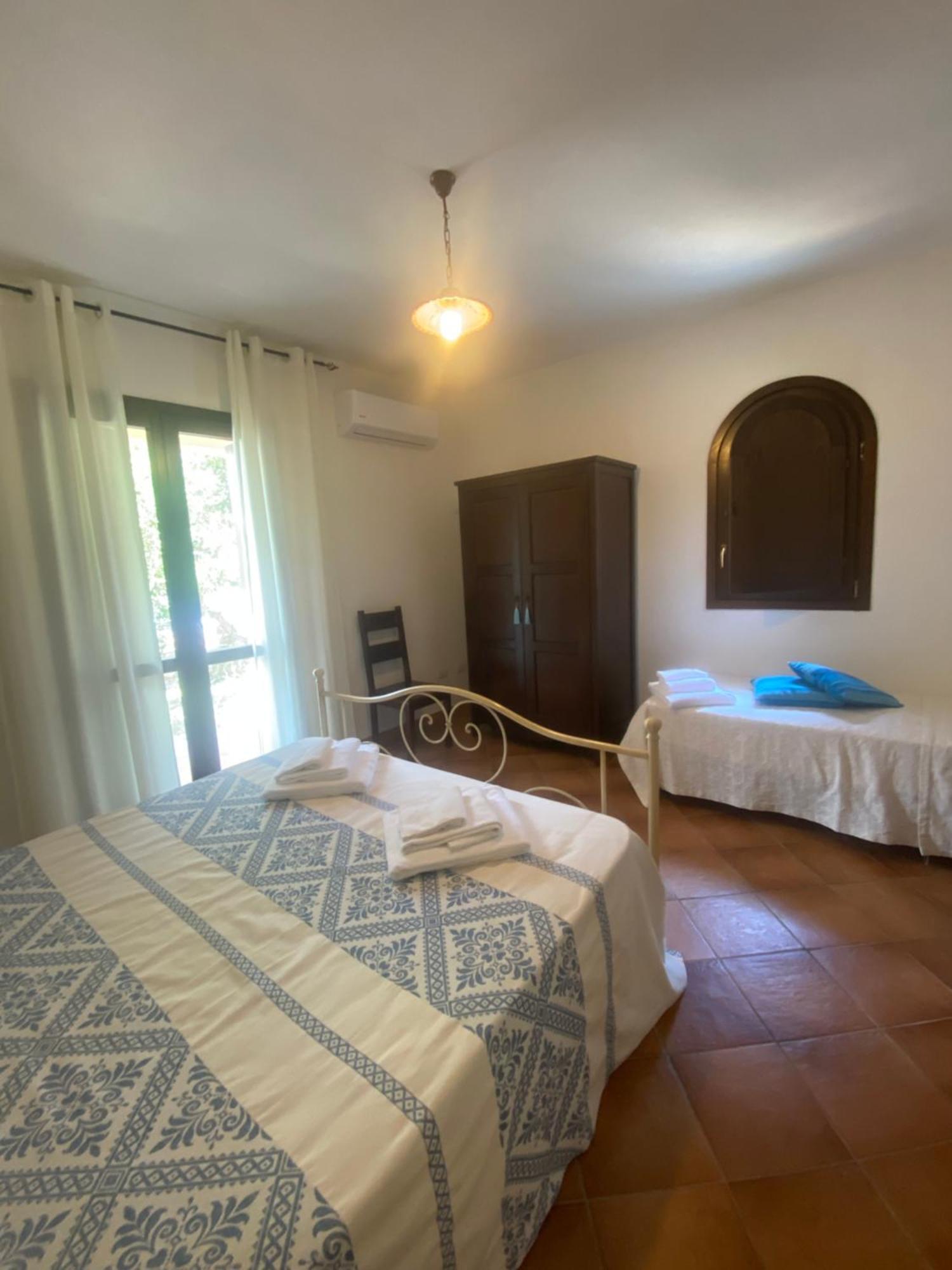 Case Vacanze Villa Rosita Сан-Теодоро Экстерьер фото