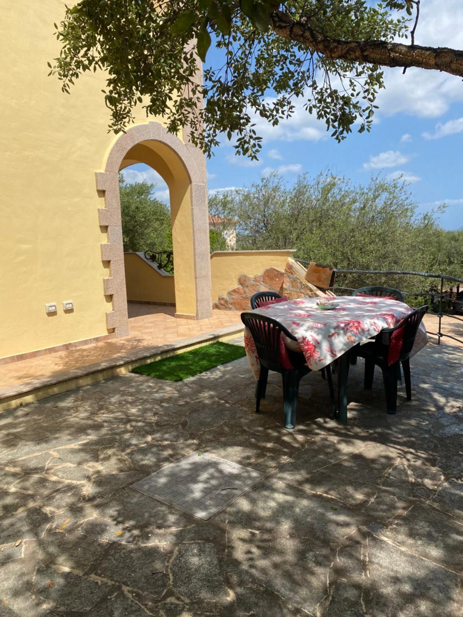 Case Vacanze Villa Rosita Сан-Теодоро Экстерьер фото