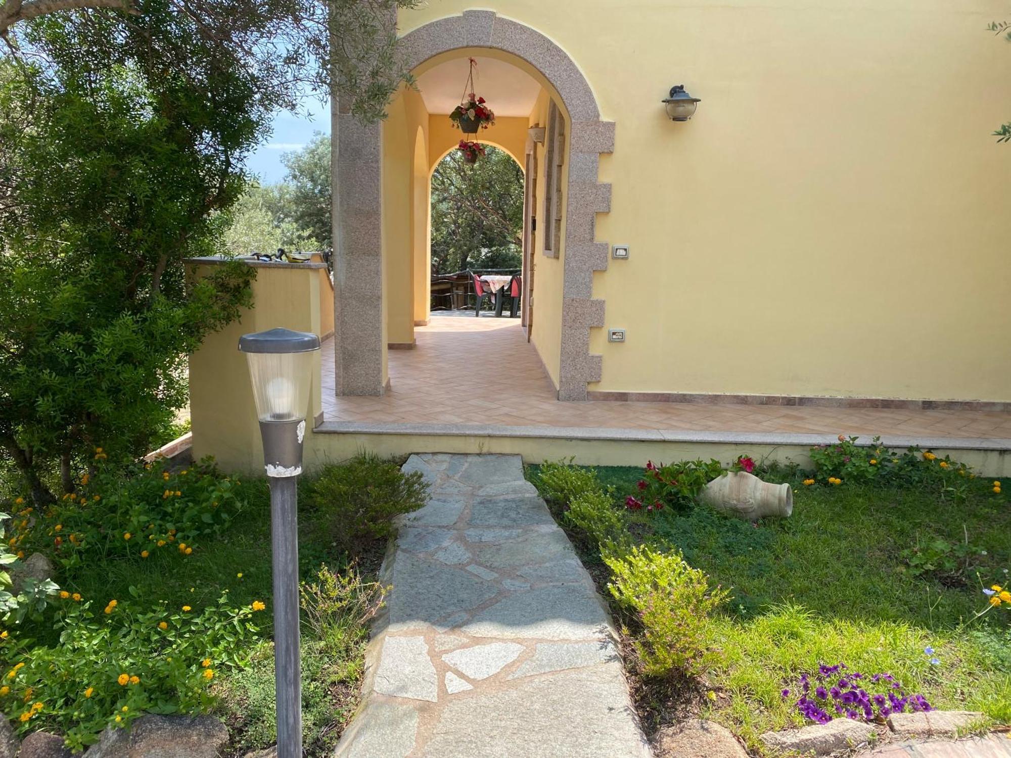 Case Vacanze Villa Rosita Сан-Теодоро Экстерьер фото